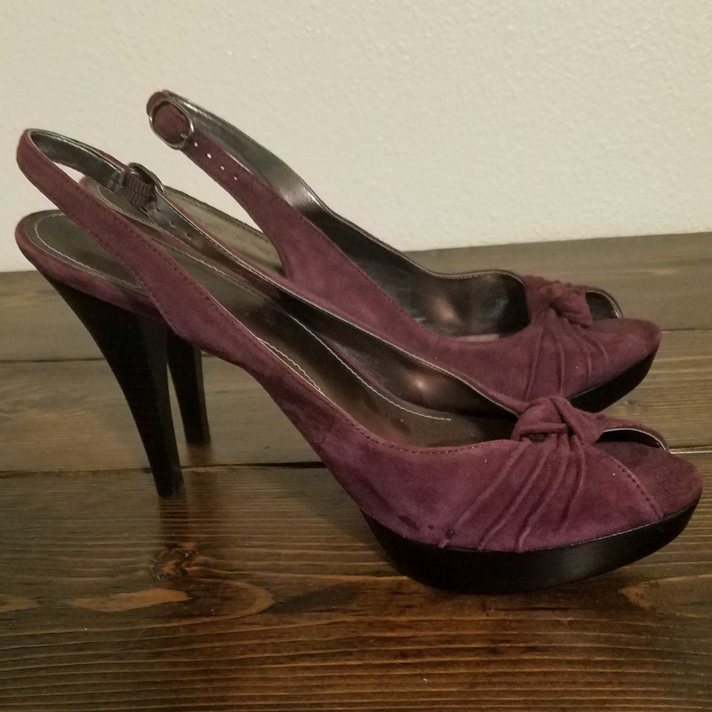 Marc Fisher purple heels